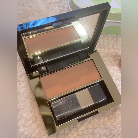 Estée Lauder Bronzer & Lip Gloss - Picture 4 of 6